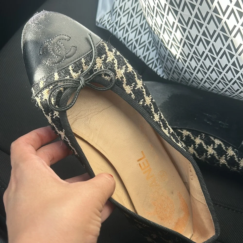 $100 v e nmo Chanel vintage ballet flats - Picture 4 of 6